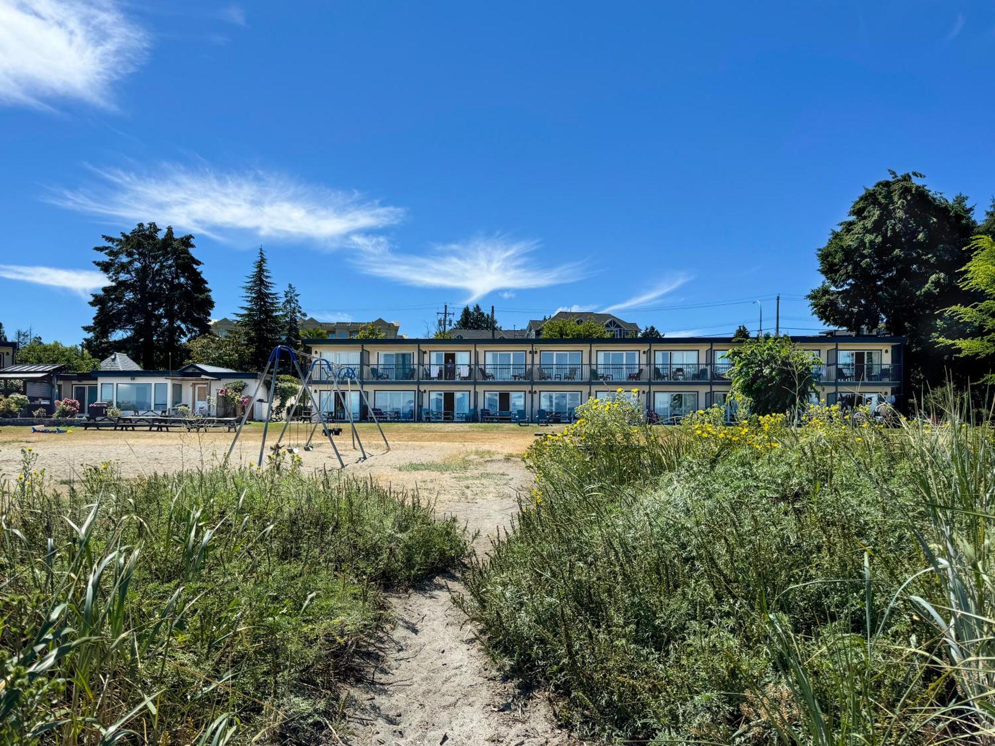 Sea Edge Motel Parksville Extérieur photo