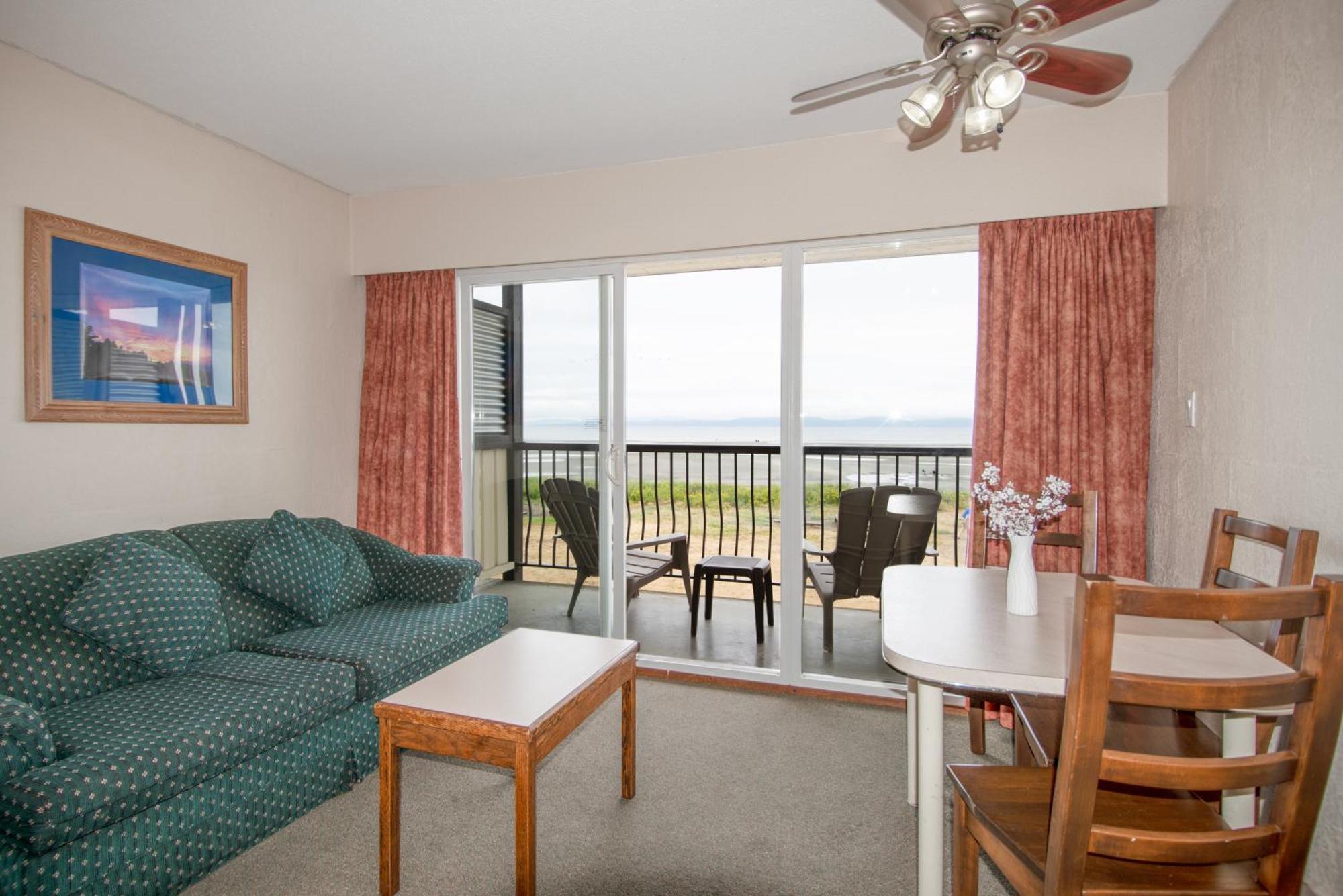 Sea Edge Motel Parksville Extérieur photo