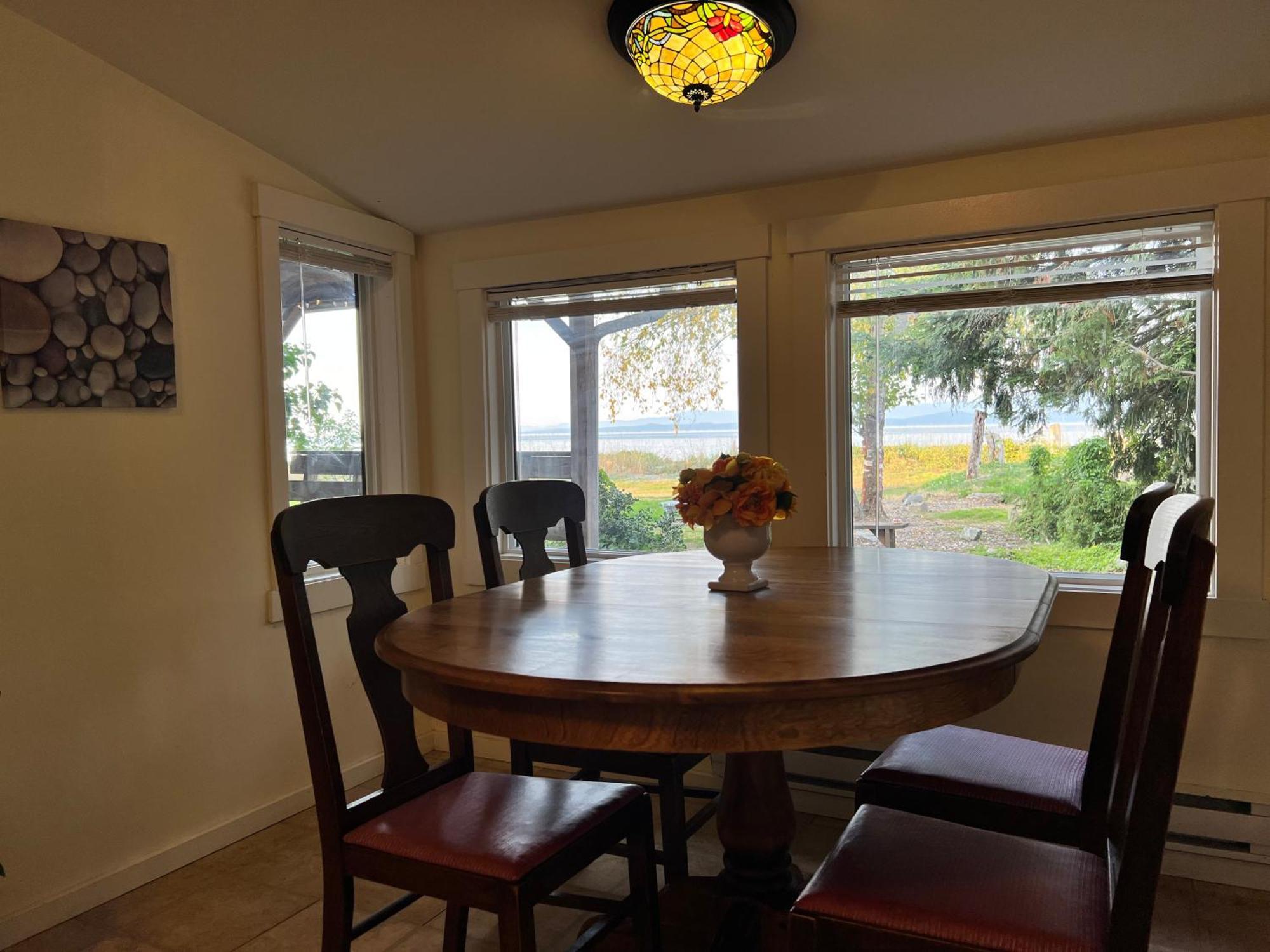 Sea Edge Motel Parksville Chambre photo